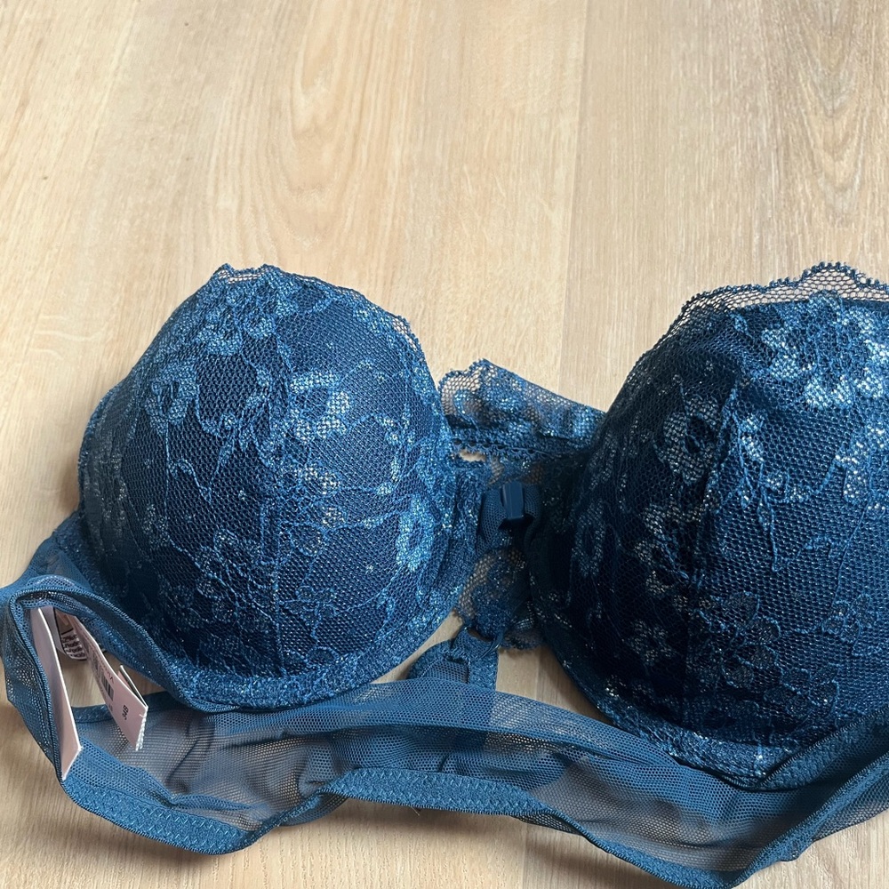 Victoria's Secret Lace Bra 2 for $20
